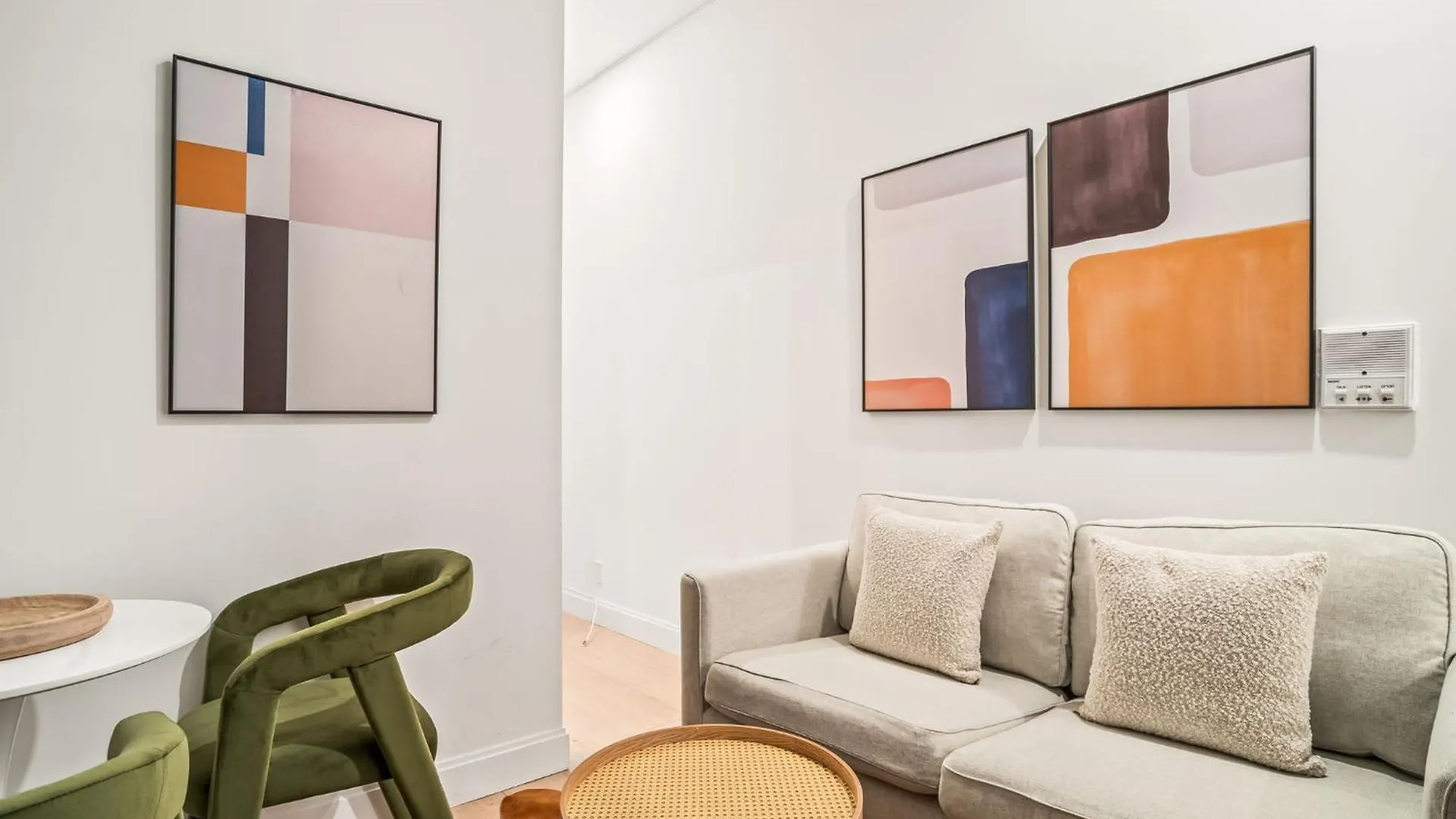 Relaxing 3Br 1Bath Apartment New York United States